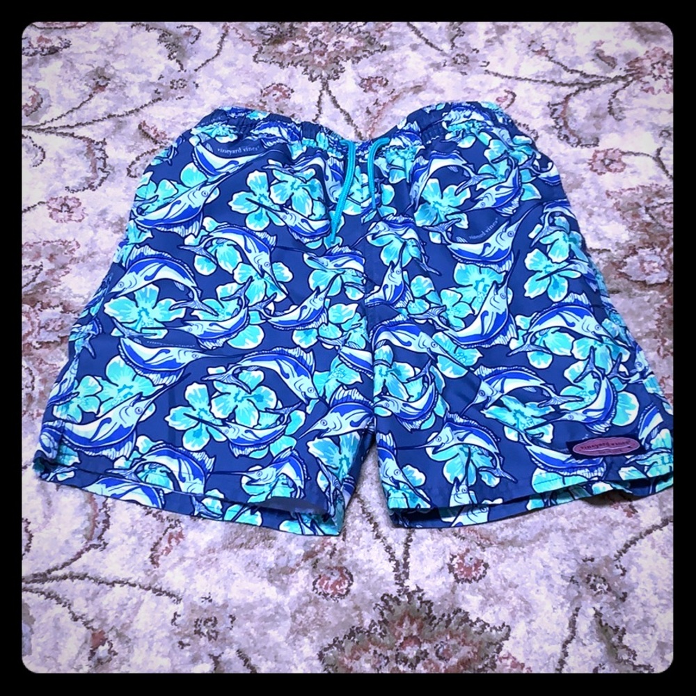 🔥vineyard vines swimming suit 🔥